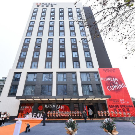 杭州種植一顆牙需多少錢！杭州薇琳醫(yī)療美容醫(yī)院(口腔科)種牙價格表（今日更新/實時），國產(chǎn)鈦基牙(BAM)種植牙價格：3726元起/顆！