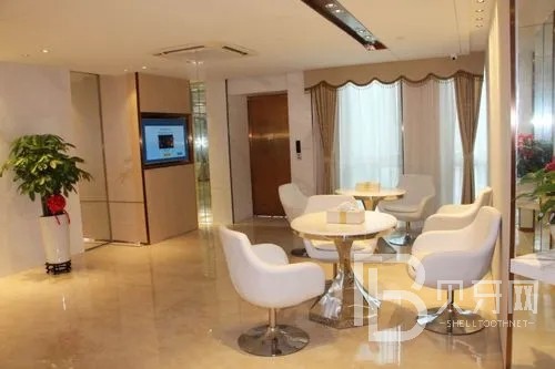 深圳烤瓷牙口腔醫(yī)院排名前十榜單2023公布！深圳奧柔口腔診所收費都不貴的