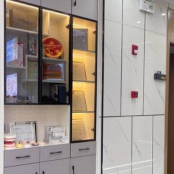 阜陽種植一顆牙需多少錢！阜陽貝德口腔門診部種植牙價格表更新，國產(chǎn)大清西格種植牙：3029元起/顆！