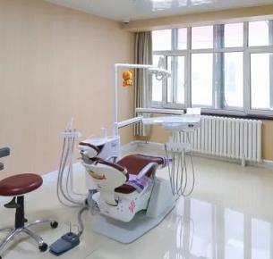 嘉興種植牙的價(jià)錢！嘉興星舟口腔門診部2023全新種牙價(jià)目表，國(guó)產(chǎn)拜阿蒙種植牙：2844元起/顆！